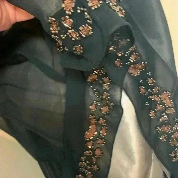 Adrianna Papell Cocktail dress w crinoline, beading, gorgeous pleating Size 6 - Picture 6 of 17